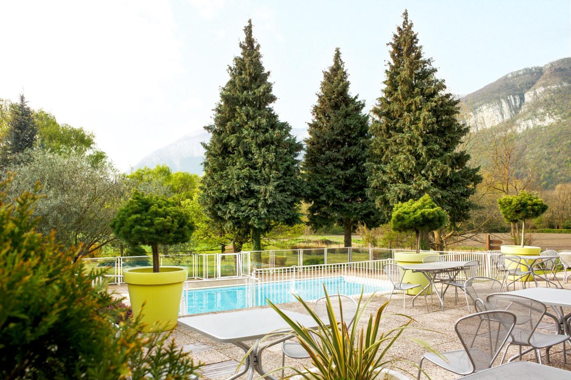 Novotel Grenoble Nord Voreppe Exterior foto