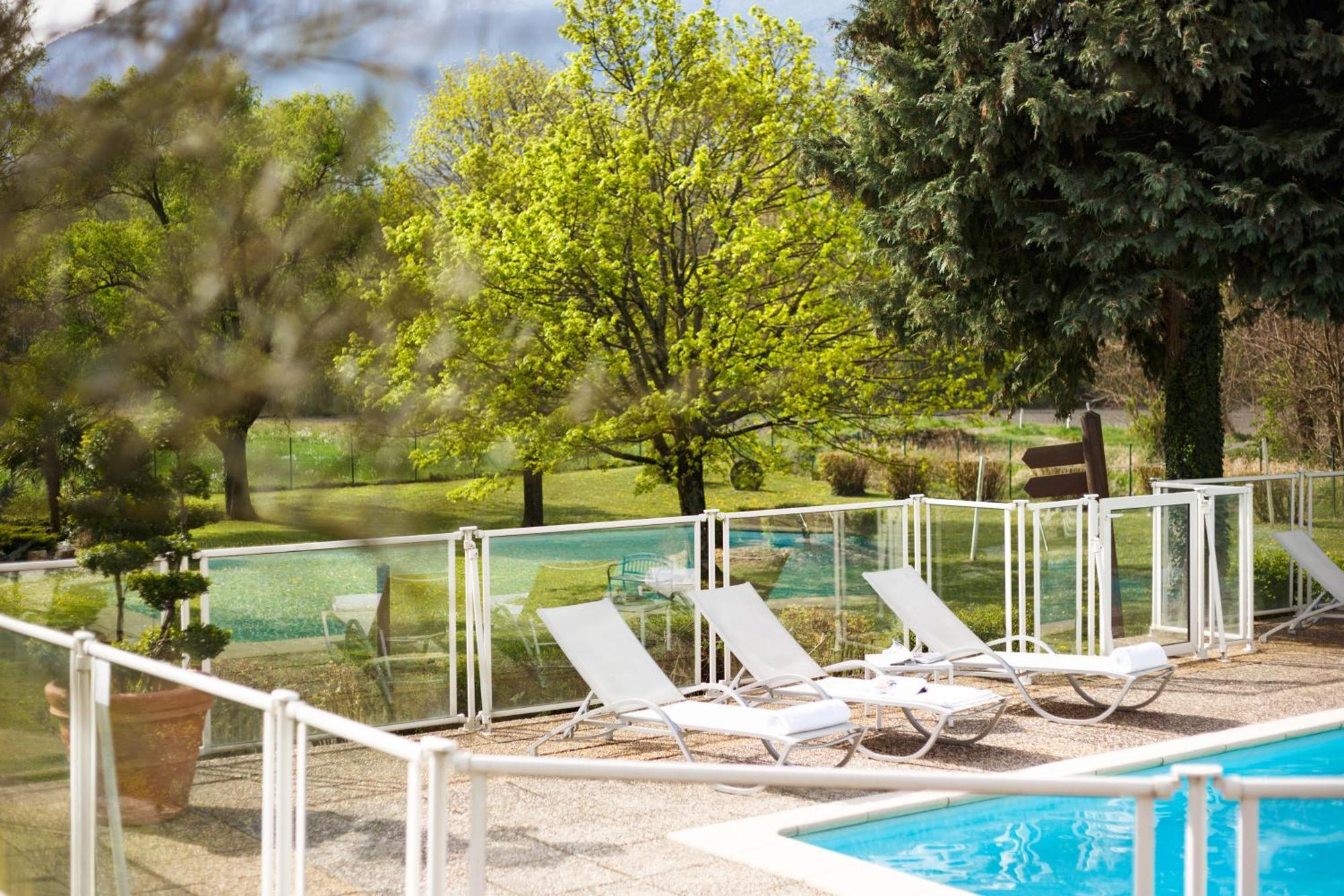 Novotel Grenoble Nord Voreppe Exterior foto